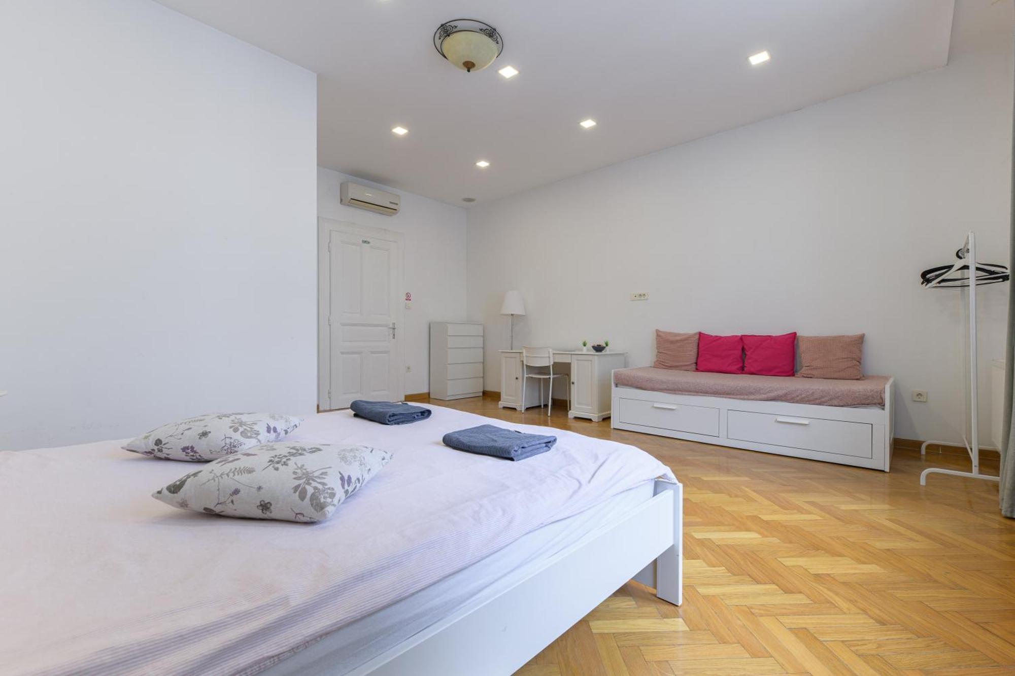 Apartment Luna Zagreb Exterior foto